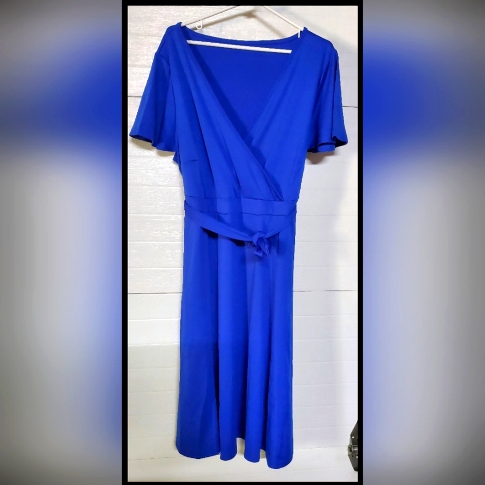 Women's 3XL Blue Knee Length Dress Short Sleeve